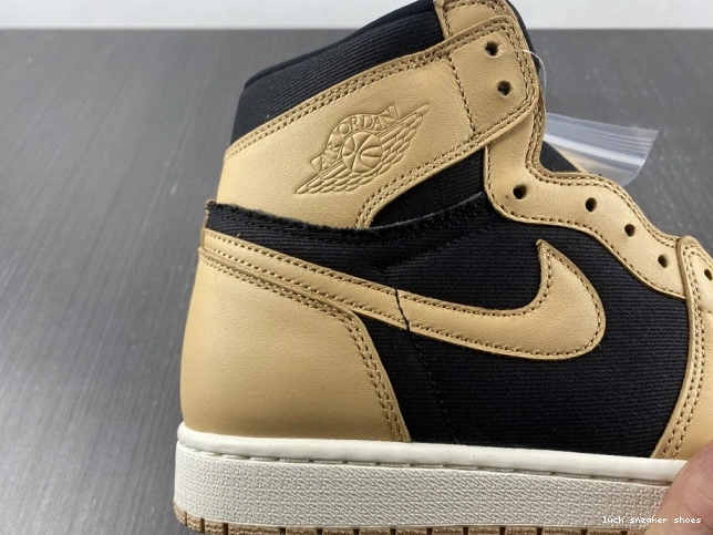 Cheap LUCY Air 555088-202 Heirloom Jordan 1 High OG 0819